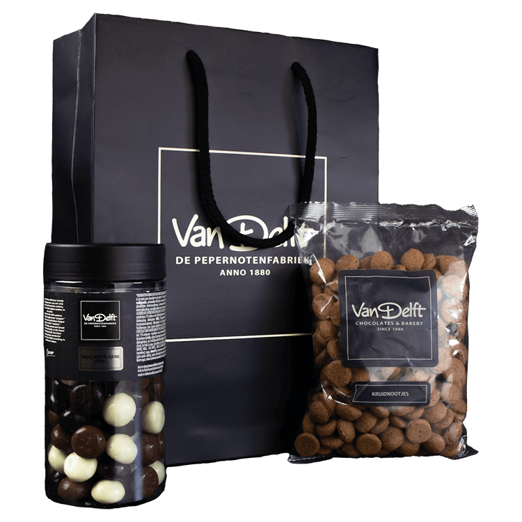 featured image Cadeauset met premium luxe mix (60%) en kruidnoten (200gr)